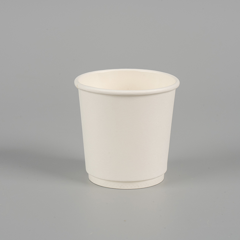 Cupán log ciseal dúbailte inslithe Cupán log ciseal dúbailte inslithe